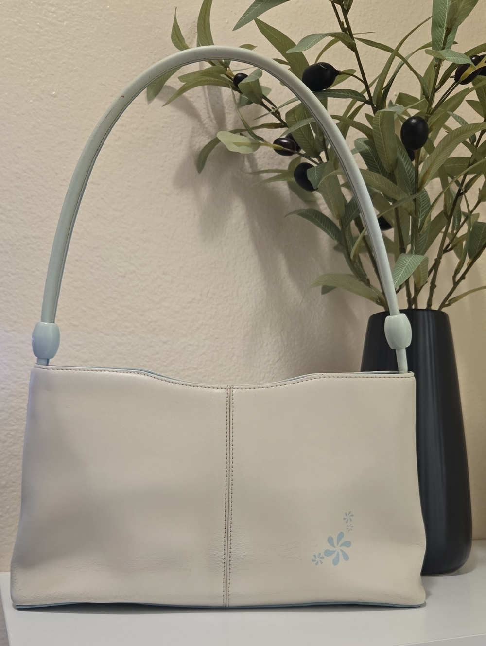 Caidi Dior Shoulder Bag Vintage with Subtle Floral Accent